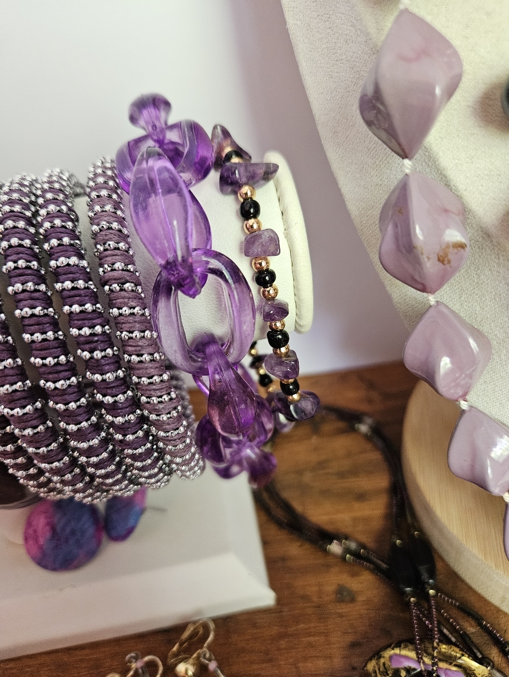Large Purple Estate Jewelry Lot Vintage To Modern Assorted Wearable Violet - Picture 13 of 15